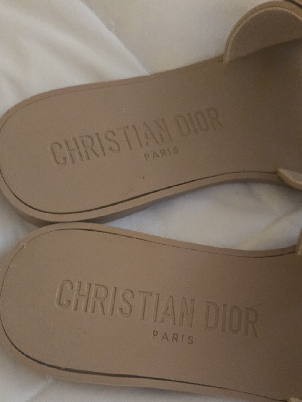 Beige Logo Star-Detail Slide Sandals - Picture 4 of 6